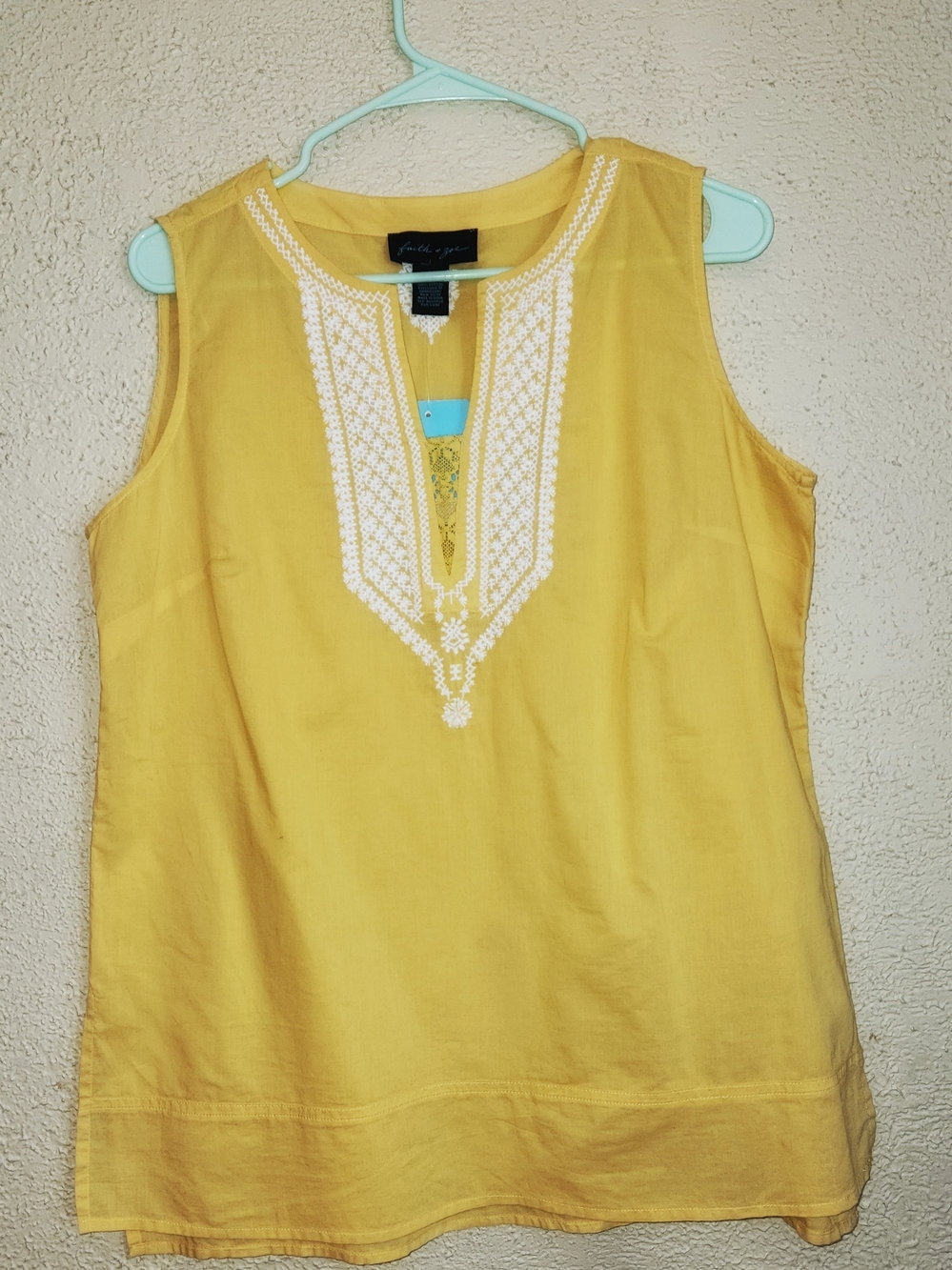 Faith & Zoe Yellow Sleeveless Embroidered Tunic